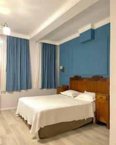 Deluxe Double Room room in Promenade Hotel