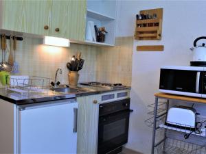Appartement T2 calme avec balcon sud, parking gratuit, navette proche - 4 couchages à Risoul 1850 - FR-1-330-520