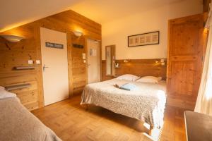 Gites Arcanson : Chambre Double ou Lits Jumeaux Standard