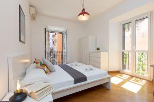 Cesare apartment By Rental in Rome