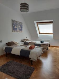 FOZANELDI OVIEDO. Céntrico, accesible desde autovía y con PARKING