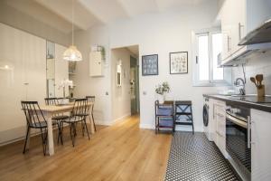 31ENT1027 - Mediterranean decorated apartment