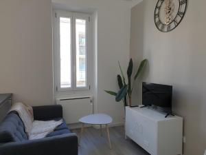 Appartements L'Olivier Proche Metro : photos des chambres