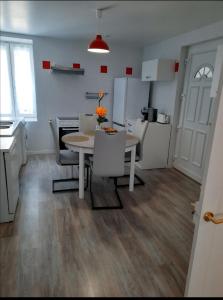 Appartements Charmant logis en duplex : photos des chambres