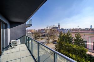 About Art Apartments