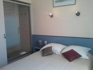 Hotels HOTEL KAN AVEL : Chambre Double