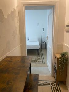 Ottaviano 9 Little Suite