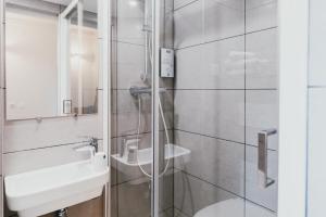 Hotels Kyriad Direct Bordeaux Est Lormont : Chambre Double