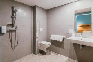 Hotels Kyriad Direct Bordeaux Est Lormont : photos des chambres