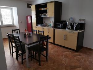 APARTMA VATOVEC
