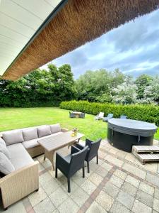 The island life texel met jacuzzi