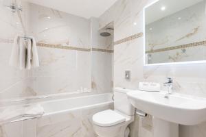 Hotels Best Western Hotel des Orangers Cannes : photos des chambres