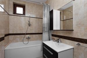 Three bedroom spacious apartment Anatolia