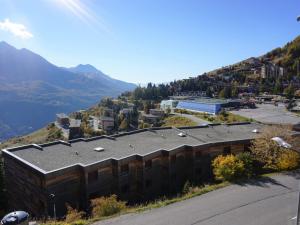 2 Pièces 55m², 8 Pers, Animaux Acceptés, Proche Pistes - FR-1-636-136