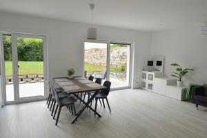 New 2 Bedroom Condo In The Center