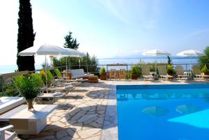 Captain's Apts Barbati Corfu Greece