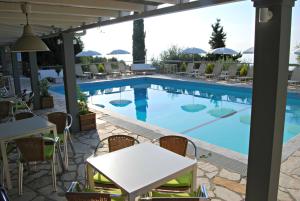 Captain's Apts Barbati Corfu Greece