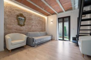 Hauzify I Apartaments Montblanc