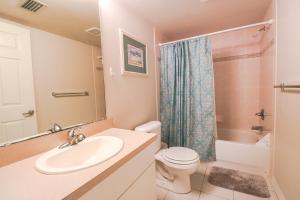 Ocean Village Club L23