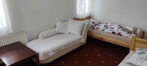 Apartment Dream II