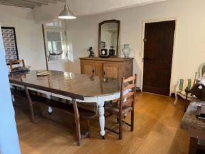 Maisons de vacances Grande chaumiere, 5 chambres, 14 personnes proche des plages : photos des chambres