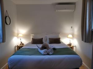 Maisons de vacances Maison L'Inattendu avec spa & piscine privatifs : photos des chambres