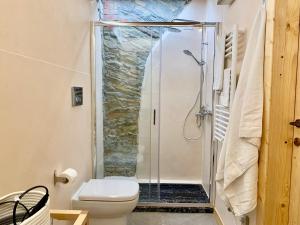 Rock & Wood - Apartment & Room