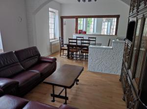 Gîte "fils et cotons" Piscine Intérieure chauffée à lannée et sauna privé