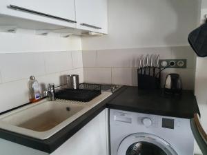 EXIGEHOME-Studio Cosy à 2 pas du Chateau de Versailles