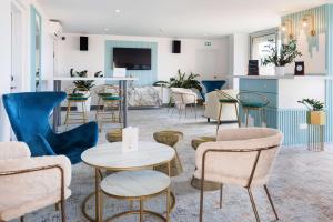 Hotels Best Western Hotel Mediterranee Menton : photos des chambres