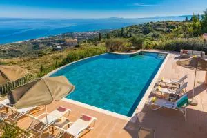 Villa Mirsini by Villa Plus - Spathíon