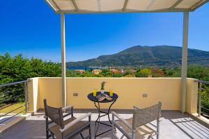 Villa Rubi by Villa Plus