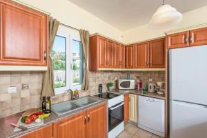 Villa Skala Beachview by Villa Plus