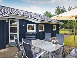 6 person holiday home in Hals