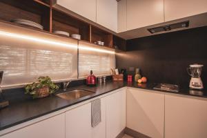 Spacious 2BR apt · Wide balcony wtub & Yoga deck