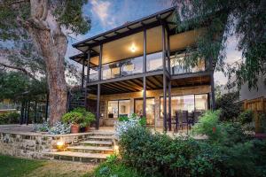 BLUEBELL on THE BEACH DUNSBOROUGH