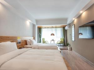 Deluxe Twin Room room in Yunfang Keshe Hotel