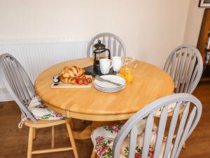 The Garden Apartment