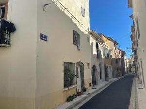 Maisons de vacances Marseillan 18th Century 2-Bed House Sleeps 6 : photos des chambres