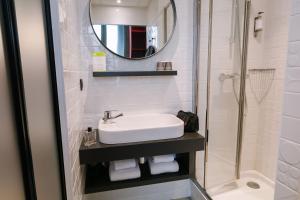 Hotels Hotel de Noailles : Chambre Standard - Non remboursable