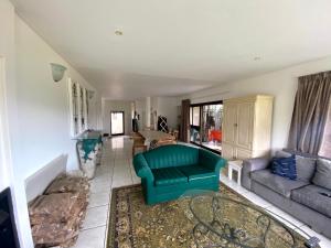 Little House on Supers