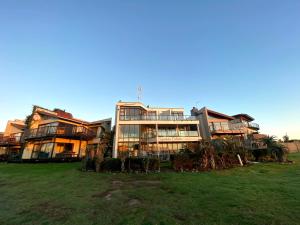 Little House on Supers