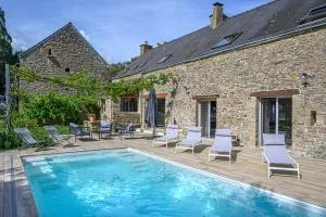 LA CALYPSO - Magnifique longère avec piscine - Sulniac