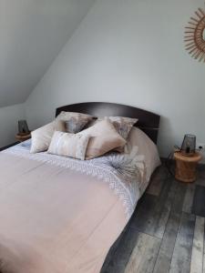 Sejours chez l'habitant Loft dans longere a la campagne : photos des chambres