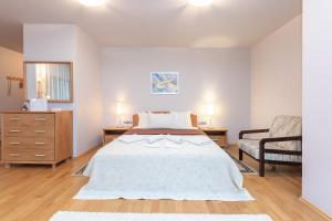 Valensija - Large Suite apartment