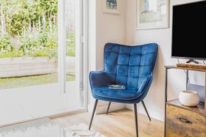 6 Chatterton Mews