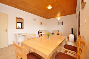 Apartment Jakov 