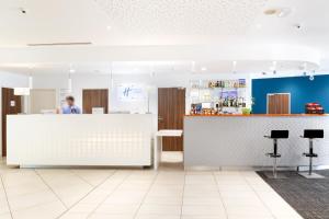 Hotels Holiday Inn Express Toulon - Est, an IHG Hotel : photos des chambres