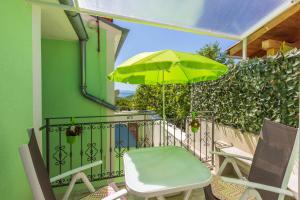 Villa Green Point 
