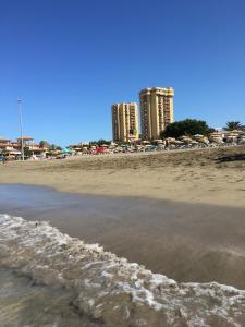 TORRES DEL SOL 15 floor THE HIGHTEST